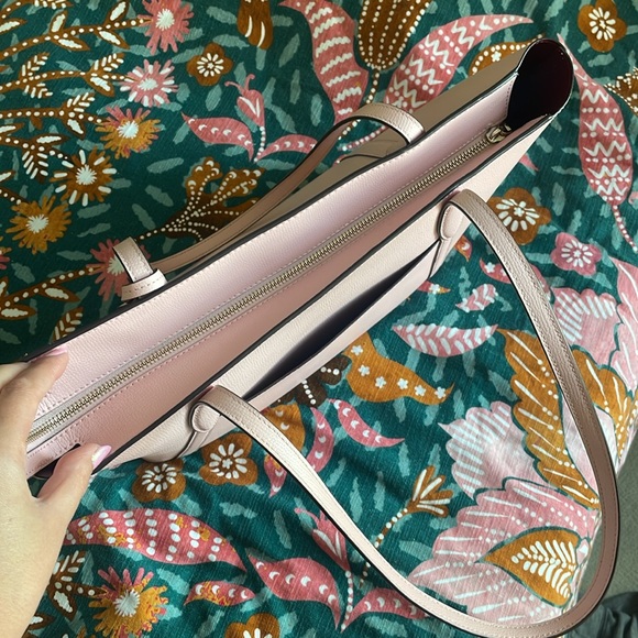 Kate Spade New York Cara Large Tote in Light Pink (“Light Crepe”) - Picture 7 of 12